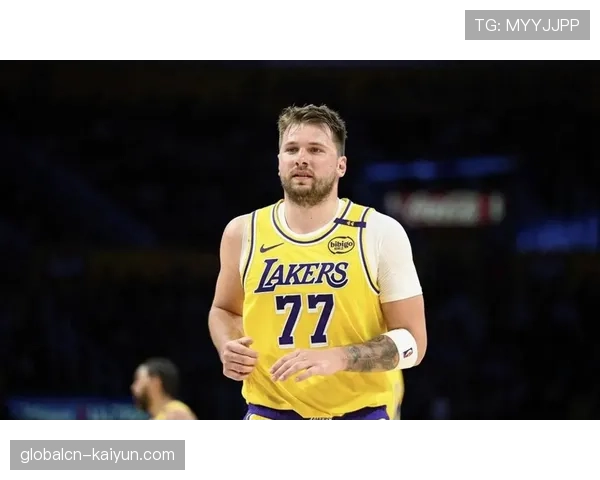 东契奇累计十六次技犯触发禁赛 下场对阵活塞核心缺阵